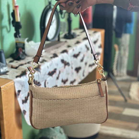 Small Nanette Lepore hand bag - Picture 4 of 4